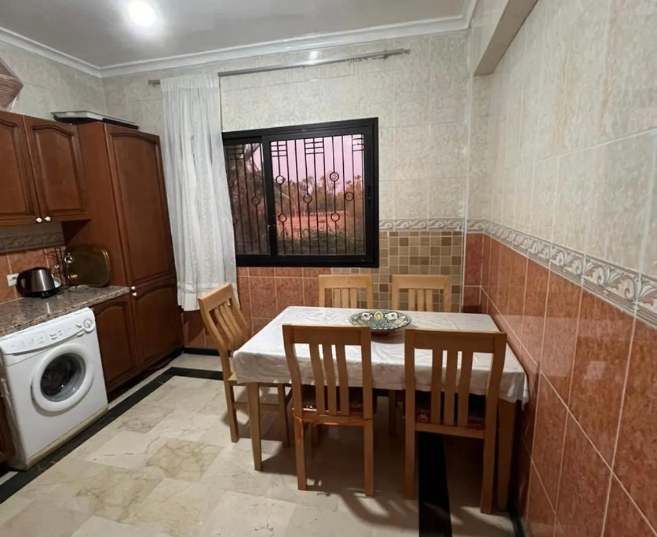 Superbe Appartement Equipe En Residence Propre Avec Piscine Marakéš